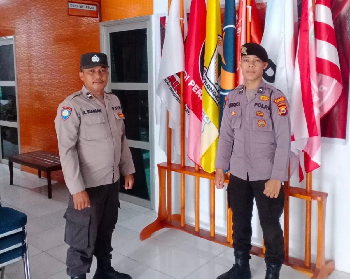 Subsatgas PAM Kantor Polres Mukomuko Tetap Siaga Pengamanan di KPU & Bawaslu Mukomuko Pasca Pilkada