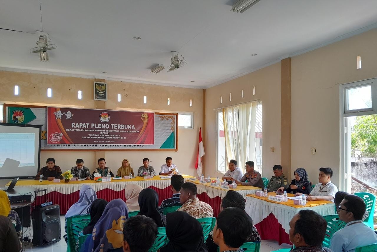 Kapolsek Mukomuko Selatan menghadiri kegiatan Rapat Pleno DPSHP kecamatan Ipuh