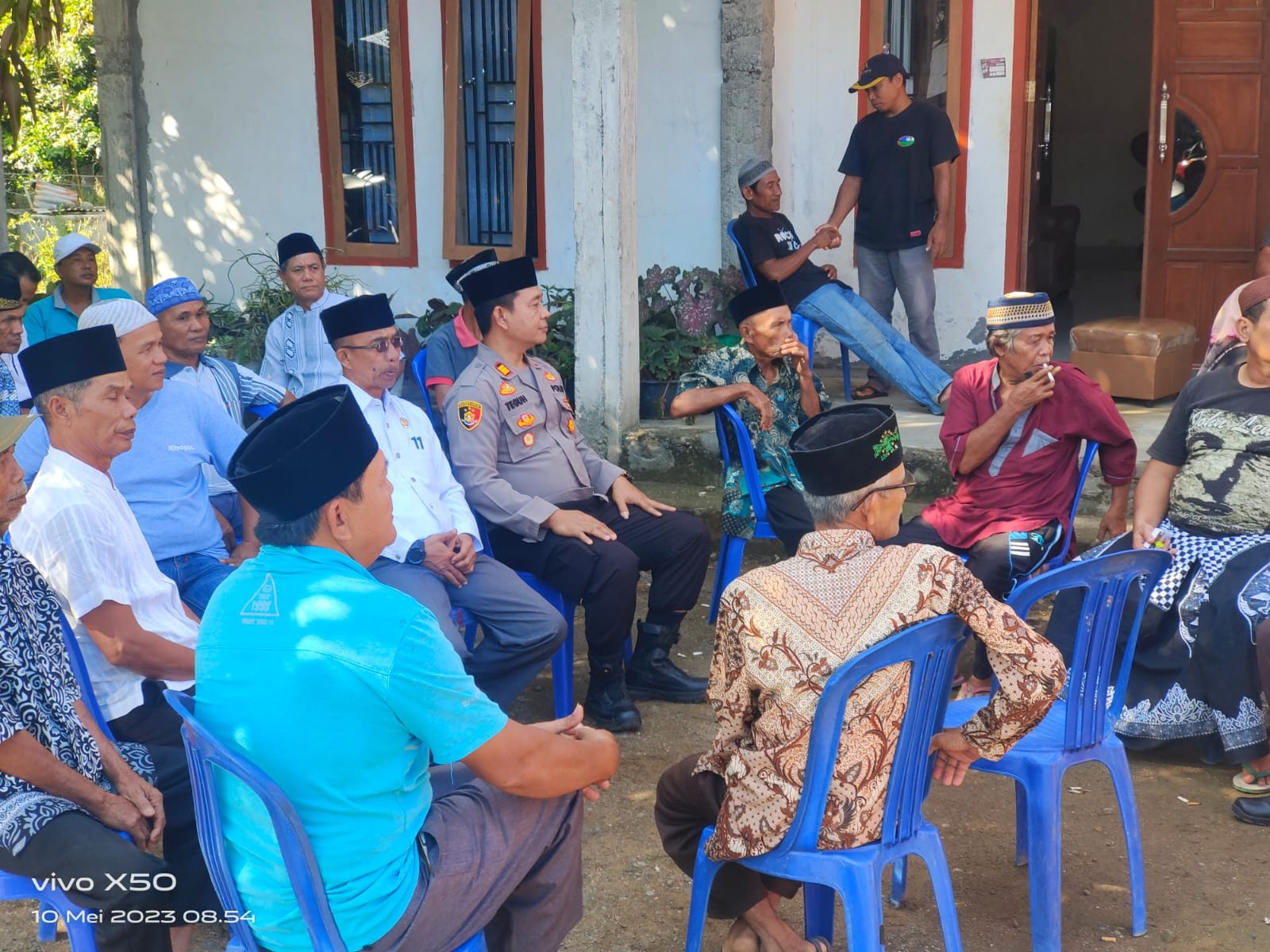 POLRI HADIR DITENGAH-TENGAH MASYARAKAT 