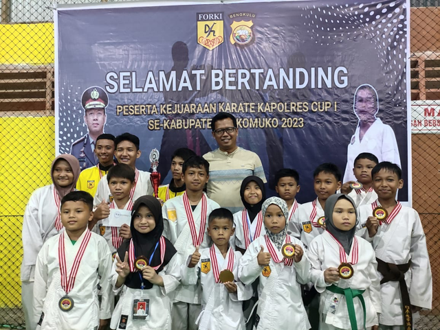 Karate_k_Sedang.png