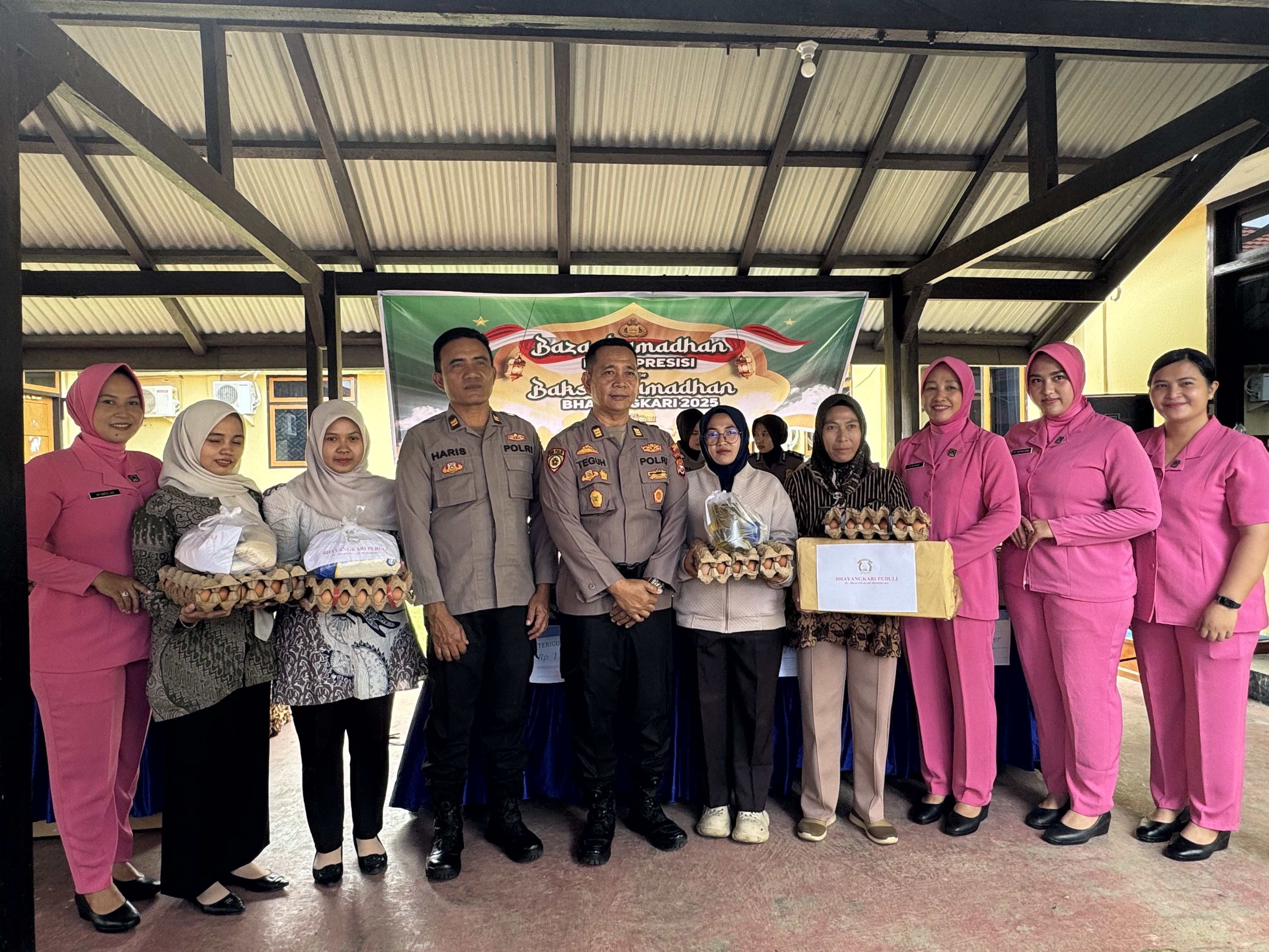Bazar Murah Ramadhan Polres Mukomuko Jamin Harga Paling Terjangkau.