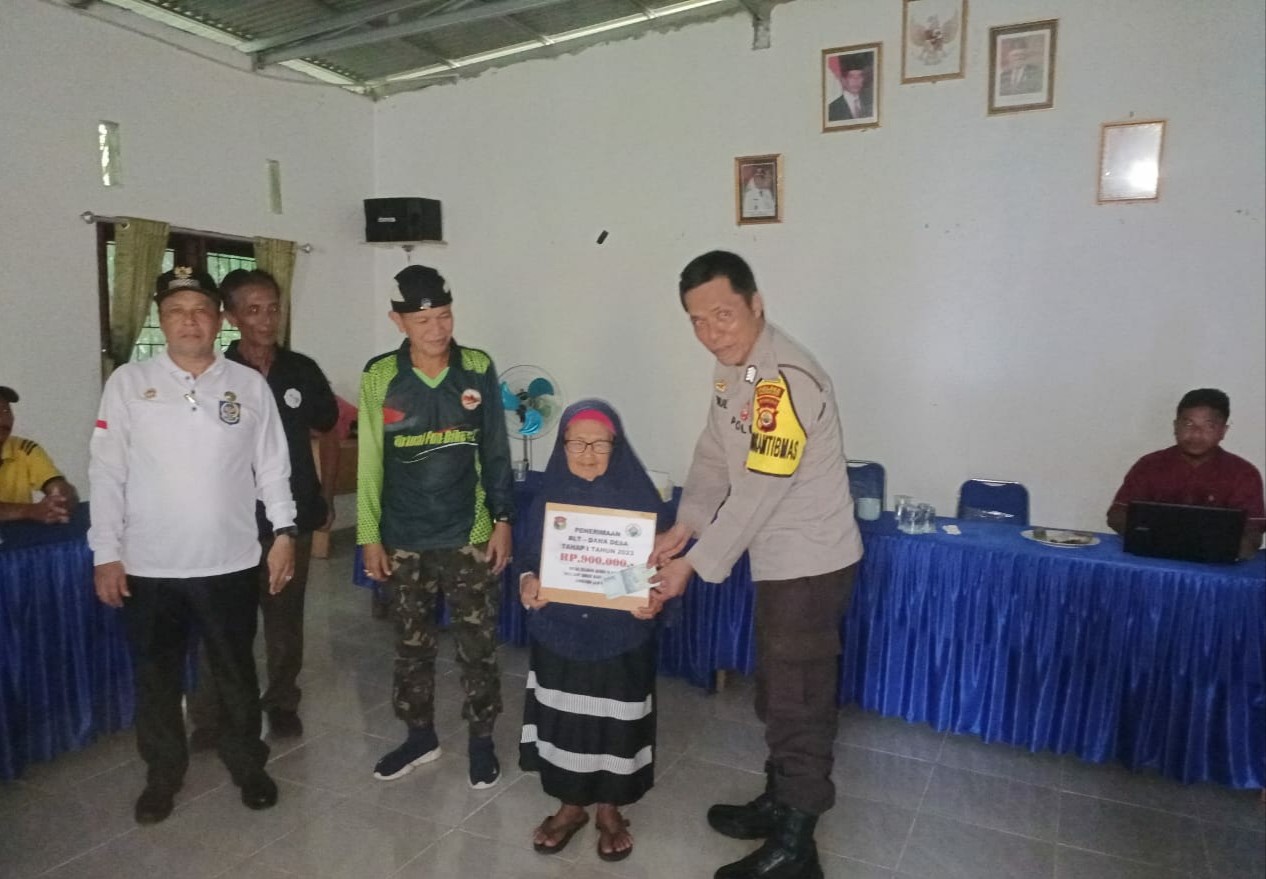 Kawal Pelaksanaan BLT-DD Bhabinkamtibmas Monitoring Kegiatan BLT-DD Tahap 1 2023