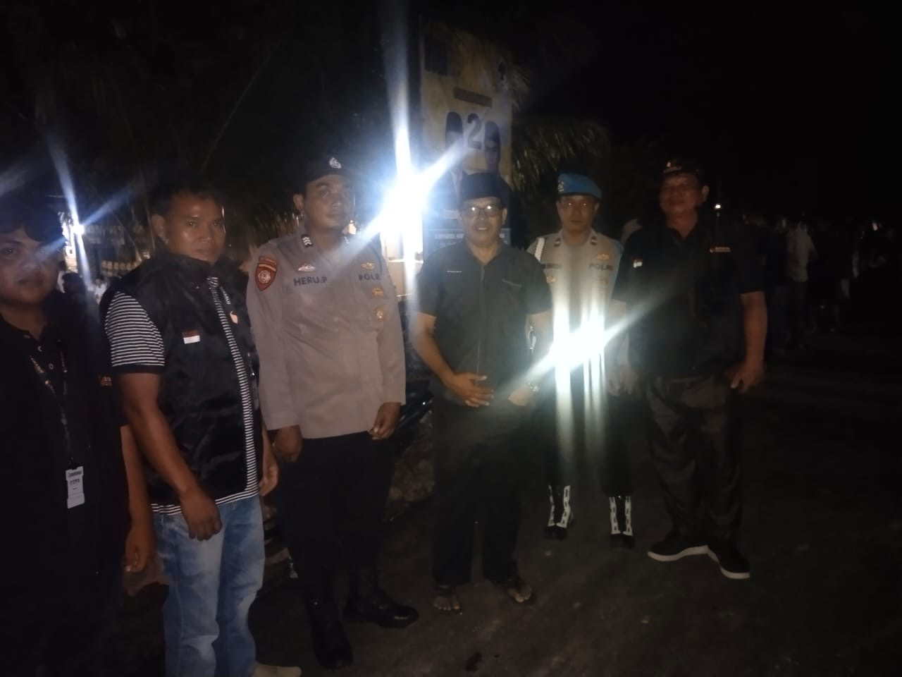 Pastikan Berjalan Aman Polsek V Koto Polres Mukomuko Laksanakan Pengamanan Kampanye Pertemuan Terbat
