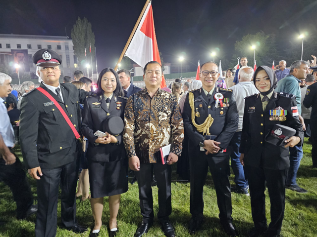 Bikin Bangga, 3 Anggota Polri Diwisuda Langsung Presiden Erdogan