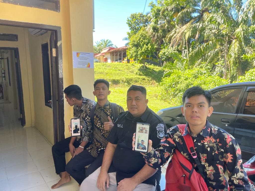 Sosialisasi Aplikasi Polri Super App untuk  Masyarakat dan Casis