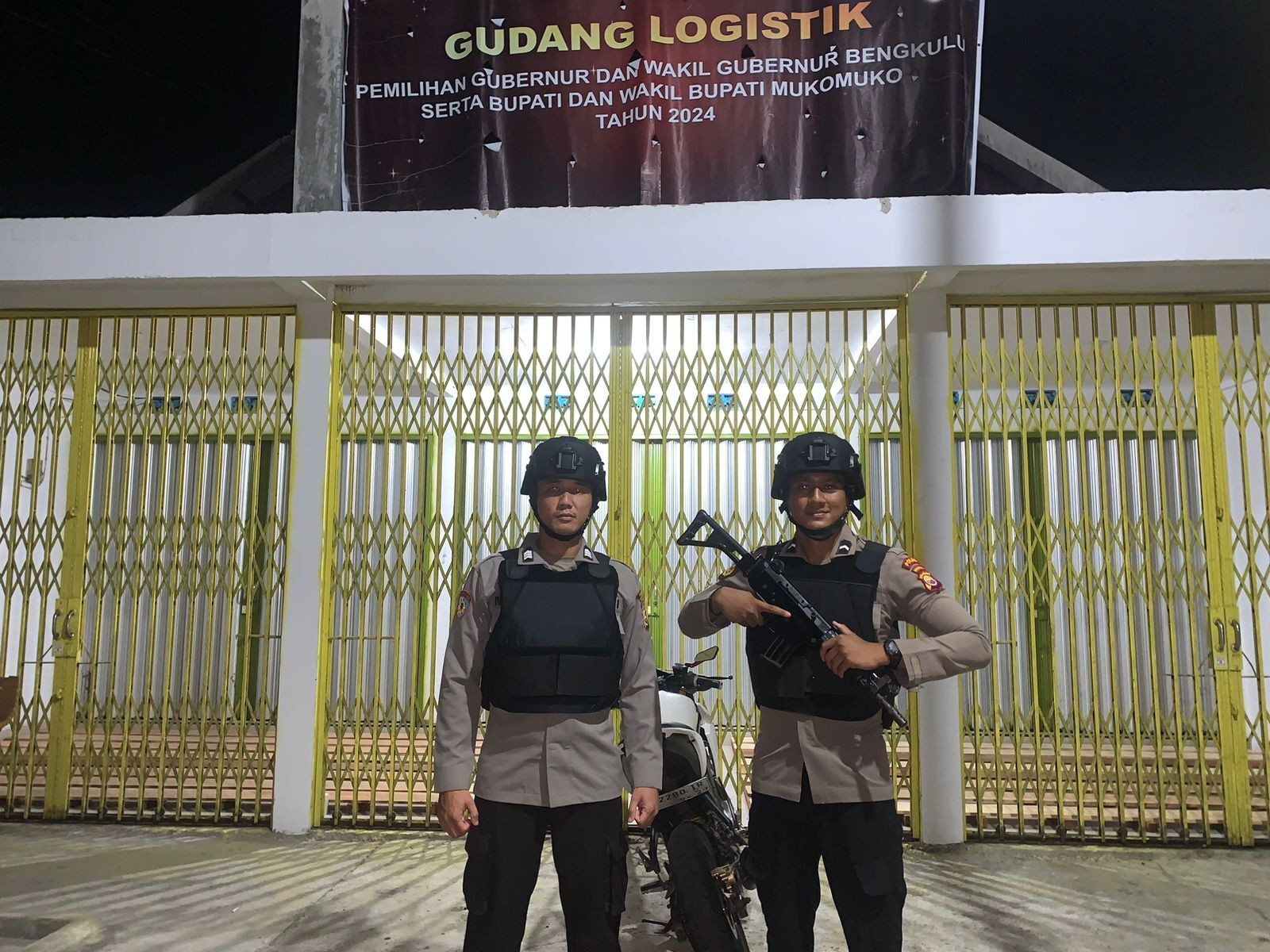 Pastikan Keamanan Polres Mukomuko lakukan Patroli di sekitaran Gudang Logistik KPU